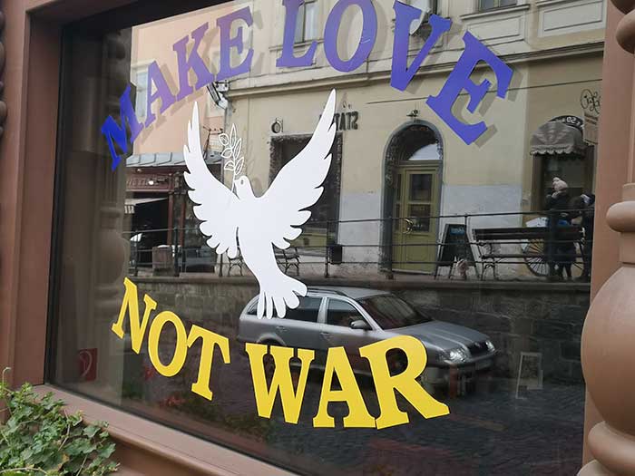 make love not war